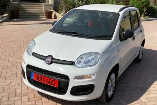 Fiat Panda &pi;&rho;&omicron;&sigmaf; &epsilon;&nu;&omicron;&iota;&kappa;ί&alpha;&sigma;&eta; &sigma;&tau;&eta;&nu; &Epsilon;&lambda;&lambda;ά&delta;&alpha;