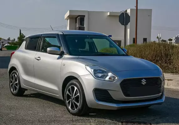 Suzuki Swift &pi;&rho;&omicron;&sigmaf; &epsilon;&nu;&omicron;&iota;&kappa;ί&alpha;&sigma;&eta; &sigma;&tau;&eta;&nu; &Epsilon;&lambda;&lambda;ά&delta;&alpha;