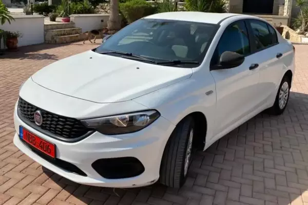 Fiat Tipo &pi;&rho;&omicron;&sigmaf; &epsilon;&nu;&omicron;&iota;&kappa;ί&alpha;&sigma;&eta; &sigma;&tau;&eta;&nu; &Epsilon;&lambda;&lambda;ά&delta;&alpha;