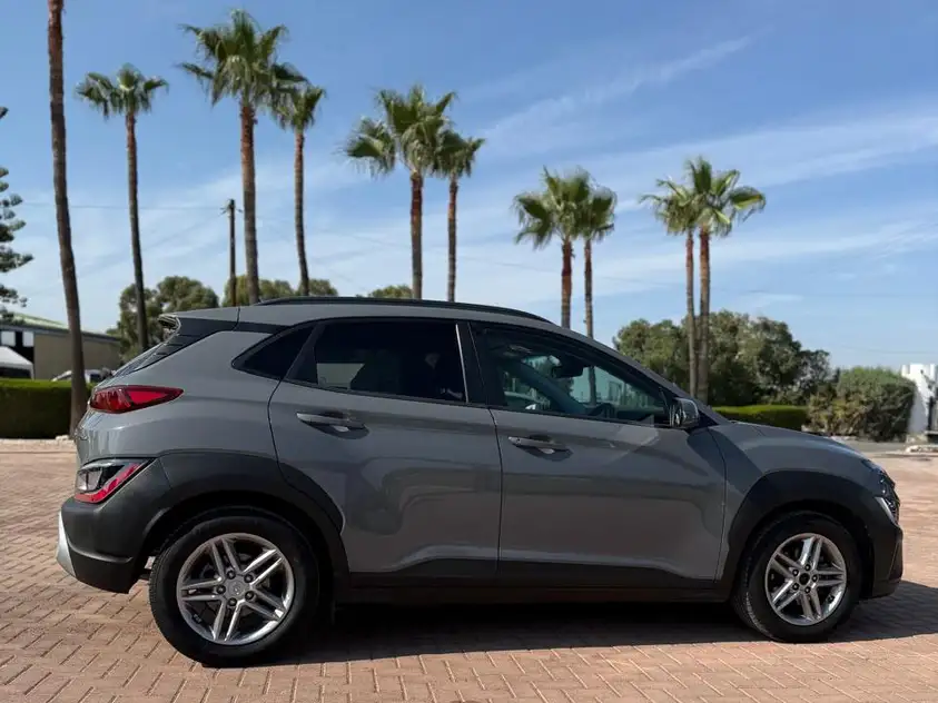 Hyundai Kona &pi;&rho;&omicron;&sigmaf; &epsilon;&nu;&omicron;&iota;&kappa;ί&alpha;&sigma;&eta; &sigma;&tau;&eta;&nu; &Epsilon;&pi;&iota;&sigma;&kappa;&omicron;&pi;ή