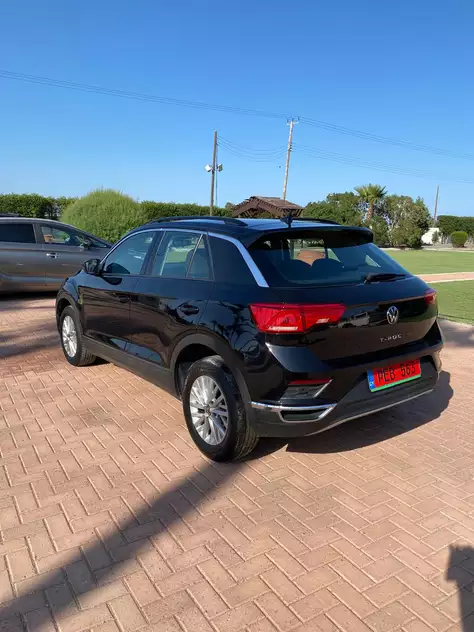 Volkswagen T-Roc &pi;&rho;&omicron;&sigmaf; &epsilon;&nu;&omicron;&iota;&kappa;ί&alpha;&sigma;&eta; &sigma;&tau;&eta;&nu; &Epsilon;&pi;&iota;&sigma;&kappa;&omicron;&pi;ή