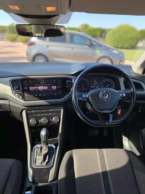 Volkswagen T-Roc &pi;&rho;&omicron;&sigmaf; &epsilon;&nu;&omicron;&iota;&kappa;ί&alpha;&sigma;&eta; &sigma;&tau;&eta;&nu; &Epsilon;&pi;&iota;&sigma;&kappa;&omicron;&pi;ή