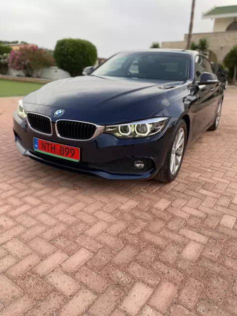 BMW 420i &pi;&rho;&omicron;&sigmaf; &epsilon;&nu;&omicron;&iota;&kappa;ί&alpha;&sigma;&eta; &sigma;&tau;&eta;&nu; &Epsilon;&lambda;&lambda;ά&delta;&alpha;