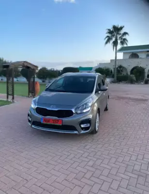 KIA Carens for rent in Episkopi