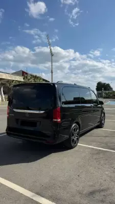 Mercedes V Class &pi;&rho;&omicron;&sigmaf; &epsilon;&nu;&omicron;&iota;&kappa;ί&alpha;&sigma;&eta; &sigma;&tau;&eta;&nu; &Epsilon;&lambda;&lambda;ά&delta;&alpha;