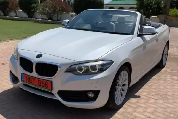 BMW 2 Series &pi;&rho;&omicron;&sigmaf; &epsilon;&nu;&omicron;&iota;&kappa;ί&alpha;&sigma;&eta; &sigma;&tau;&eta;&nu; &Epsilon;&lambda;&lambda;ά&delta;&alpha;