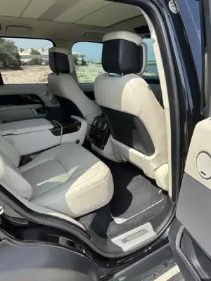 Range Rover Evoque &pi;&rho;&omicron;&sigmaf; &epsilon;&nu;&omicron;&iota;&kappa;ί&alpha;&sigma;&eta; &sigma;&tau;&eta;&nu; &Epsilon;&lambda;&lambda;ά&delta;&alpha;