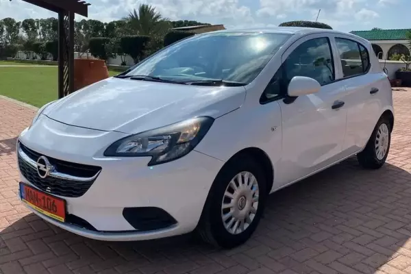 Opel Corsa &pi;&rho;&omicron;&sigmaf; &epsilon;&nu;&omicron;&iota;&kappa;ί&alpha;&sigma;&eta; &sigma;&tau;&eta;&nu; &Epsilon;&lambda;&lambda;ά&delta;&alpha;