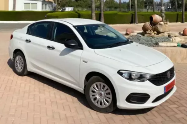 Fiat Tipo &pi;&rho;&omicron;&sigmaf; &epsilon;&nu;&omicron;&iota;&kappa;ί&alpha;&sigma;&eta; &sigma;&tau;&eta;&nu; &Epsilon;&lambda;&lambda;ά&delta;&alpha;