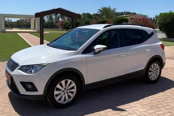 Seat Arona &pi;&rho;&omicron;&sigmaf; &epsilon;&nu;&omicron;&iota;&kappa;ί&alpha;&sigma;&eta; &sigma;&tau;&eta;&nu; &Epsilon;&lambda;&lambda;ά&delta;&alpha;