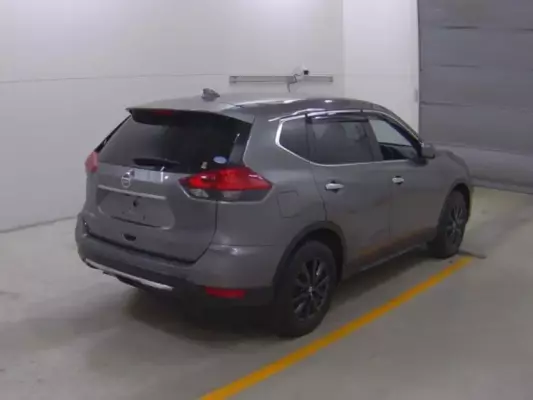 Nissan X-Trail &pi;&rho;&omicron;&sigmaf; &epsilon;&nu;&omicron;&iota;&kappa;ί&alpha;&sigma;&eta; &sigma;&tau;&eta;&nu; &Epsilon;&lambda;&lambda;ά&delta;&alpha;