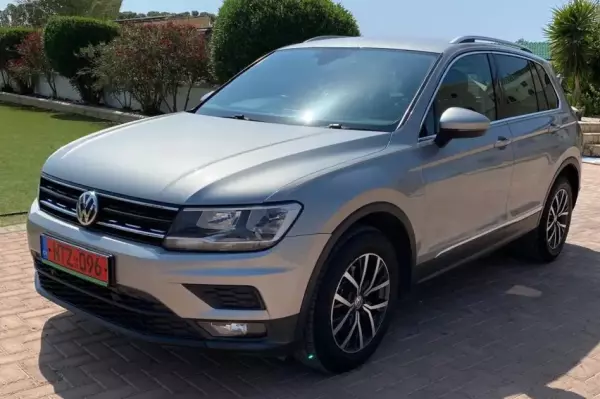 Volkswagen Tiguan &pi;&rho;&omicron;&sigmaf; &epsilon;&nu;&omicron;&iota;&kappa;ί&alpha;&sigma;&eta; &sigma;&tau;&eta;&nu; &Epsilon;&pi;&iota;&sigma;&kappa;&omicron;&pi;ή