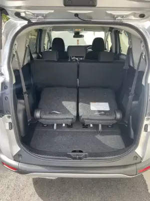 Toyota Sienta &pi;&rho;&omicron;&sigmaf; &epsilon;&nu;&omicron;&iota;&kappa;ί&alpha;&sigma;&eta; &sigma;&tau;&eta;&nu; &Epsilon;&lambda;&lambda;ά&delta;&alpha;