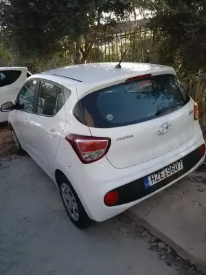 Hyundai i10 &pi;&rho;&omicron;&sigmaf; &epsilon;&nu;&omicron;&iota;&kappa;ί&alpha;&sigma;&eta; &sigma;&tau;&omicron;&nu; &Beta;ά&mu;&omicron;