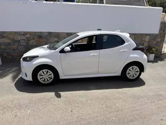 Toyota Yaris &pi;&rho;&omicron;&sigmaf; &epsilon;&nu;&omicron;&iota;&kappa;ί&alpha;&sigma;&eta; &sigma;&tau;&omicron; &Eta;&rho;ά&kappa;&lambda;&epsilon;&iota;&omicron;