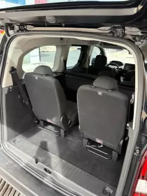 Peugeot Rifter for rent in Voula