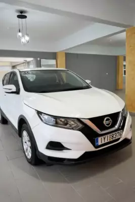 Nissan Qashqai &pi;&rho;&omicron;&sigmaf; &epsilon;&nu;&omicron;&iota;&kappa;ί&alpha;&sigma;&eta; &sigma;&tau;&eta; &Kappa;&alpha;&tau;&epsilon;&rho;ί&nu;&eta;