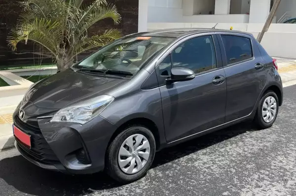 Toyota Vitz &pi;&rho;&omicron;&sigmaf; &epsilon;&nu;&omicron;&iota;&kappa;ί&alpha;&sigma;&eta; &sigma;&tau;&eta;&nu; &Epsilon;&lambda;&lambda;ά&delta;&alpha;