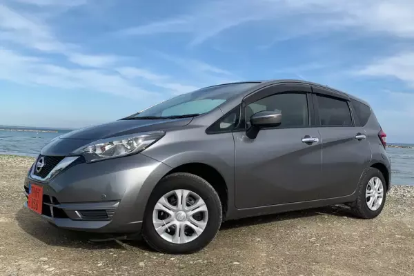 Nissan Note &pi;&rho;&omicron;&sigmaf; &epsilon;&nu;&omicron;&iota;&kappa;ί&alpha;&sigma;&eta; &sigma;&tau;&eta;&nu; &Epsilon;&lambda;&lambda;ά&delta;&alpha;