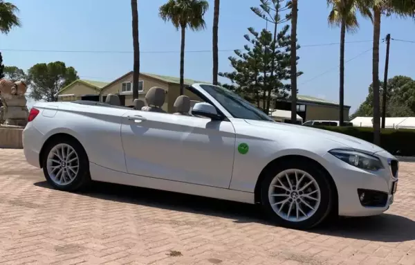 BMW 2 Series &pi;&rho;&omicron;&sigmaf; &epsilon;&nu;&omicron;&iota;&kappa;ί&alpha;&sigma;&eta; &sigma;&tau;&eta;&nu; &Epsilon;&lambda;&lambda;ά&delta;&alpha;