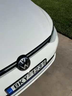 Volkswagen Golf &pi;&rho;&omicron;&sigmaf; &epsilon;&nu;&omicron;&iota;&kappa;ί&alpha;&sigma;&eta; &sigma;&tau;&eta;&nu; &Alpha;&theta;ή&nu;&alpha;