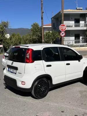 Fiat Panda &pi;&rho;&omicron;&sigmaf; &epsilon;&nu;&omicron;&iota;&kappa;ί&alpha;&sigma;&eta; &sigma;&tau;&eta;&nu; &Epsilon;&lambda;&lambda;ά&delta;&alpha;