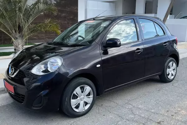 Nissan March &pi;&rho;&omicron;&sigmaf; &epsilon;&nu;&omicron;&iota;&kappa;ί&alpha;&sigma;&eta; &sigma;&tau;&eta;&nu; &Epsilon;&lambda;&lambda;ά&delta;&alpha;