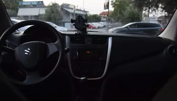 Suzuki Celerio &pi;&rho;&omicron;&sigmaf; &epsilon;&nu;&omicron;&iota;&kappa;ί&alpha;&sigma;&eta; &sigma;&tau;&eta;&nu; &Alpha;&theta;ή&nu;&alpha;