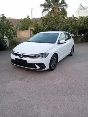 Volkswagen Polo &pi;&rho;&omicron;&sigmaf; &epsilon;&nu;&omicron;&iota;&kappa;ί&alpha;&sigma;&eta; &sigma;&tau;&eta;&nu; &Epsilon;&lambda;&lambda;ά&delta;&alpha;