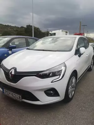 Renault Clio &pi;&rho;&omicron;&sigmaf; &epsilon;&nu;&omicron;&iota;&kappa;ί&alpha;&sigma;&eta; &sigma;&tau;&eta;&nu; &Epsilon;&lambda;&lambda;ά&delta;&alpha;
