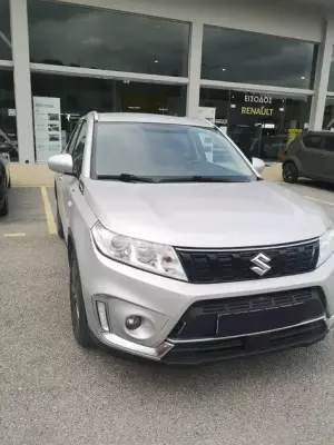 Suzuki Vitara &pi;&rho;&omicron;&sigmaf; &epsilon;&nu;&omicron;&iota;&kappa;ί&alpha;&sigma;&eta; &sigma;&tau;&eta;&nu; &Epsilon;&lambda;&lambda;ά&delta;&alpha;