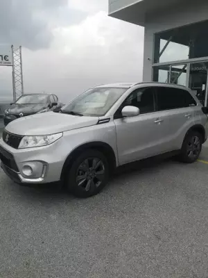 Suzuki Vitara &pi;&rho;&omicron;&sigmaf; &epsilon;&nu;&omicron;&iota;&kappa;ί&alpha;&sigma;&eta; &sigma;&tau;&omicron; &Rho;έ&theta;&upsilon;&mu;&nu;&omicron;