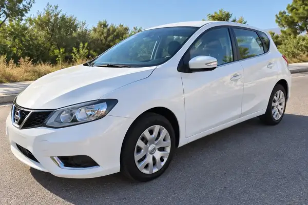 Nissan Pulsar &pi;&rho;&omicron;&sigmaf; &epsilon;&nu;&omicron;&iota;&kappa;ί&alpha;&sigma;&eta; &sigma;&tau;&eta;&nu; &Epsilon;&lambda;&lambda;ά&delta;&alpha;