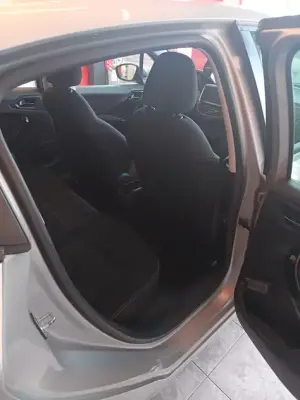Peugeot 208 &pi;&rho;&omicron;&sigmaf; &epsilon;&nu;&omicron;&iota;&kappa;ί&alpha;&sigma;&eta; &sigma;&tau;&eta; &Theta;έ&rho;&mu;&eta;
