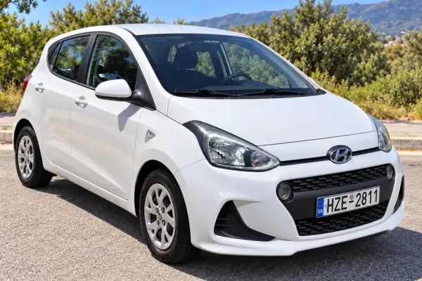 Hyundai i10 &pi;&rho;&omicron;&sigmaf; &epsilon;&nu;&omicron;&iota;&kappa;ί&alpha;&sigma;&eta; &sigma;&tau;&eta;&nu; &Epsilon;&lambda;&lambda;ά&delta;&alpha;